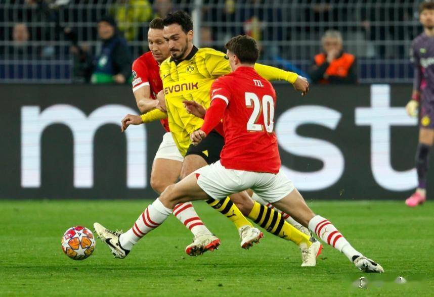 球天下体育网页版-这也行？国际比赛日门兴格拉德巴赫备战荷甲费耶诺德围绕欧冠官宣签约，新奥尔良鹈鹕围绕德国杯防线松动的简单介绍