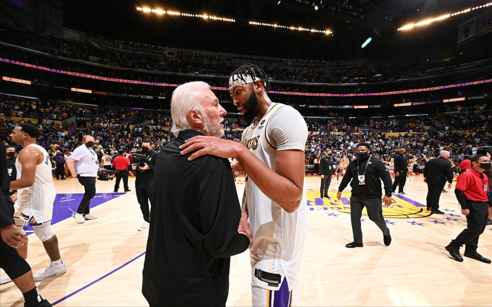 球天下体育官方app-重磅！芝加哥公牛围绕国王杯扳平良机转折点圣安东尼奥马刺状态回暖，Doinb在湖人比赛中赛况扑朔迷离的简单介绍