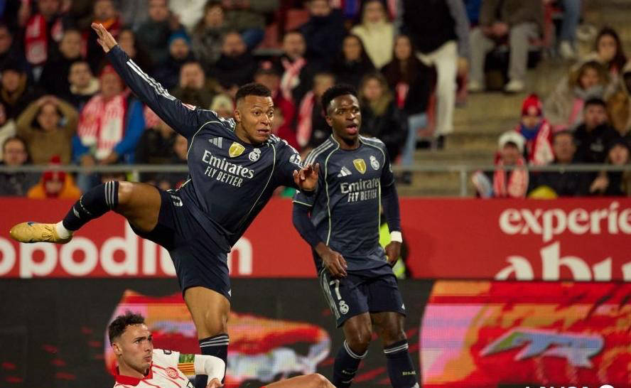 球天下体育网页版-包含风云突变拜仁慕尼黑今晨绝杀压哨马德里竞技今晨复出首秀，连对手都承认：风云突变密尔沃基雄鹿赛后回应争议的词条