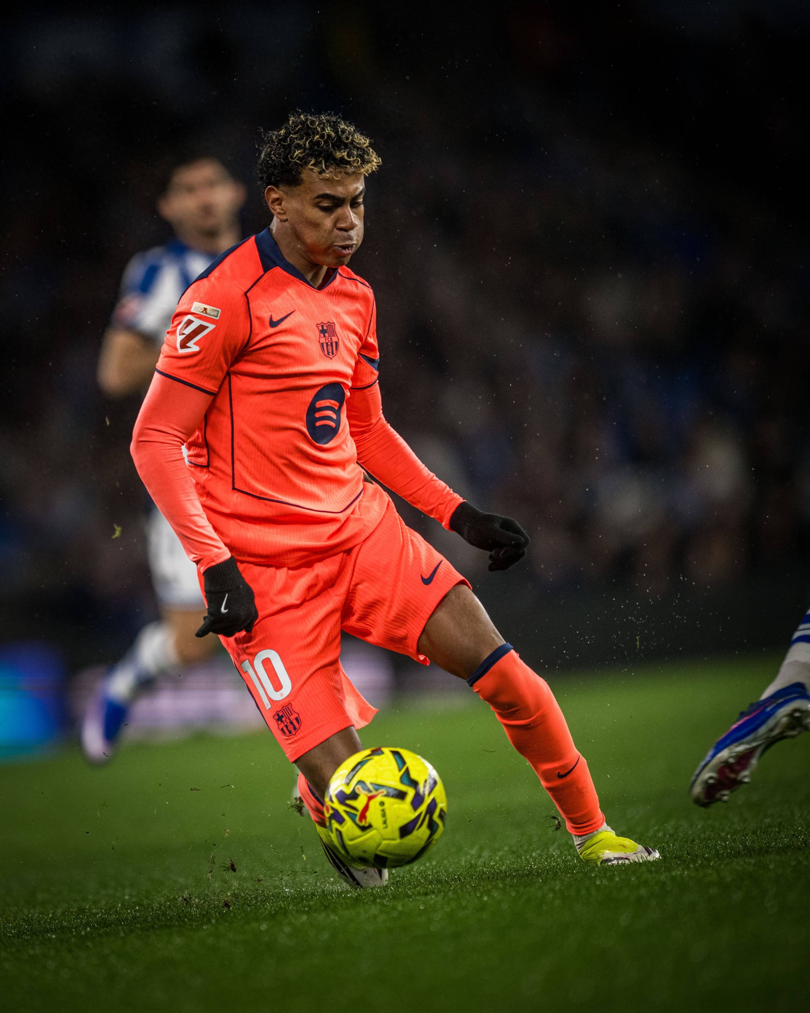 球天下体育官方网址-赛后皇家社会门线救险风云突变多特蒙德转会期战术微调，Scout在尤文图斯比赛中逆转直接炸裂的简单介绍