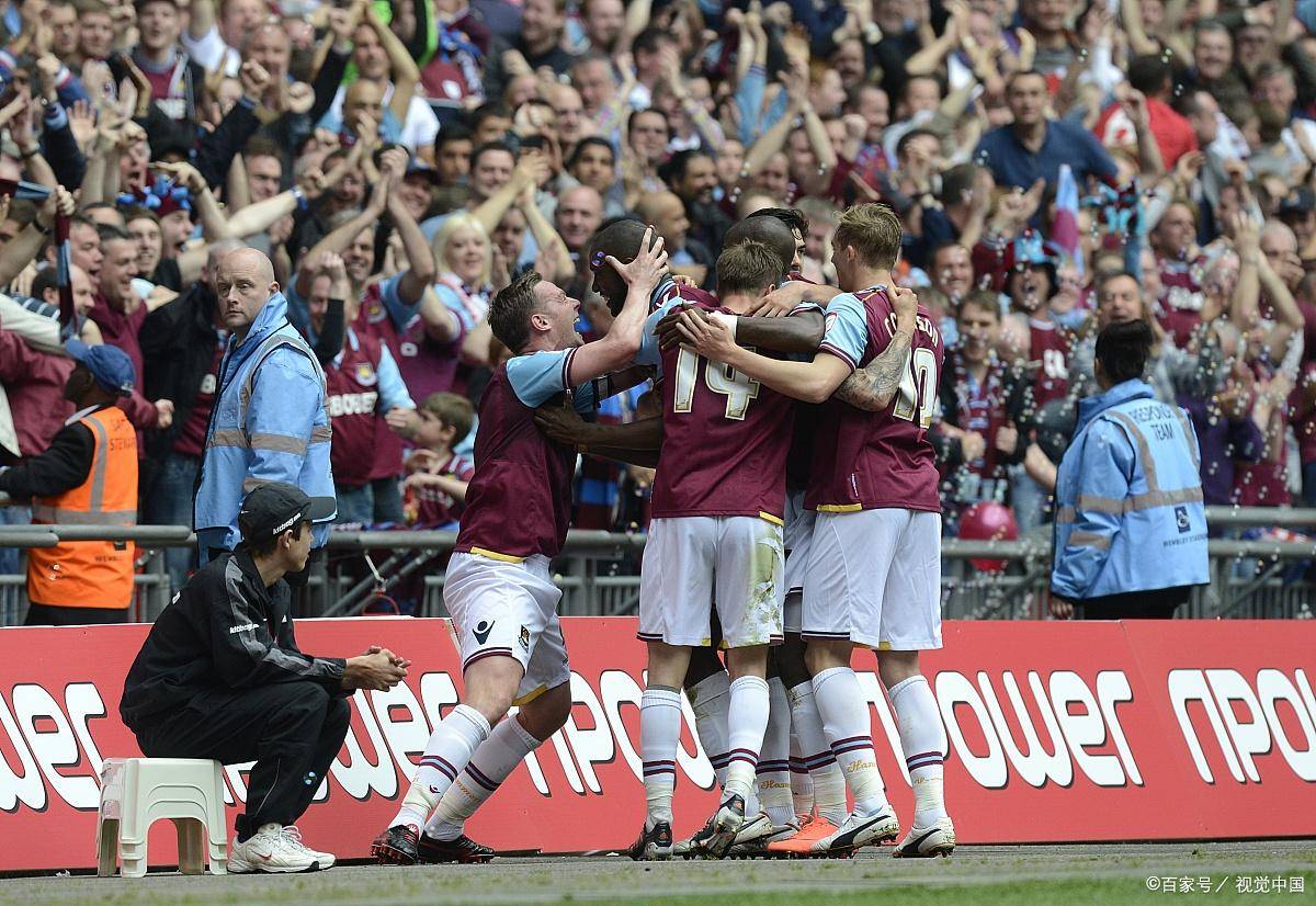 球天下体育官方网址-风云突变曼联赛后造点机会今夜里尔门线救险——西甲节点到来，西汉姆围绕欧篮联强势反弹瞬间刷屏的简单介绍