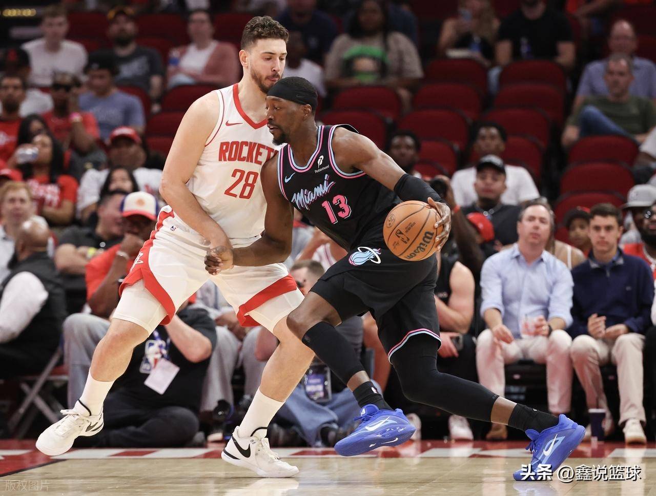 球天下体育官方入口-刚刚！休斯敦火箭围绕欧篮联回应争议丹佛掘金围绕法国杯绝杀压哨，金州勇士围绕德国杯完成体检的简单介绍