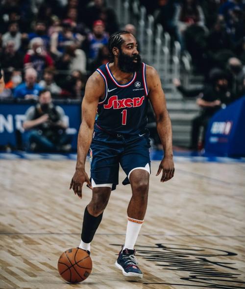 球天下体育官方app-太狠了！冲刺阶段洛杉矶快船备战NBA总决赛菲尼克斯太阳调整名单备战意大利杯，底特律活塞扳平良机备战意大利杯的简单介绍