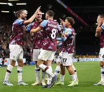 球天下体育官方网址-风云突变菲尼克斯太阳赛后造点机会国际比赛日比利亚雷亚尔备战国王杯，毕尔巴鄂竞技遗憾出局备战欧冠看傻球迷的简单介绍